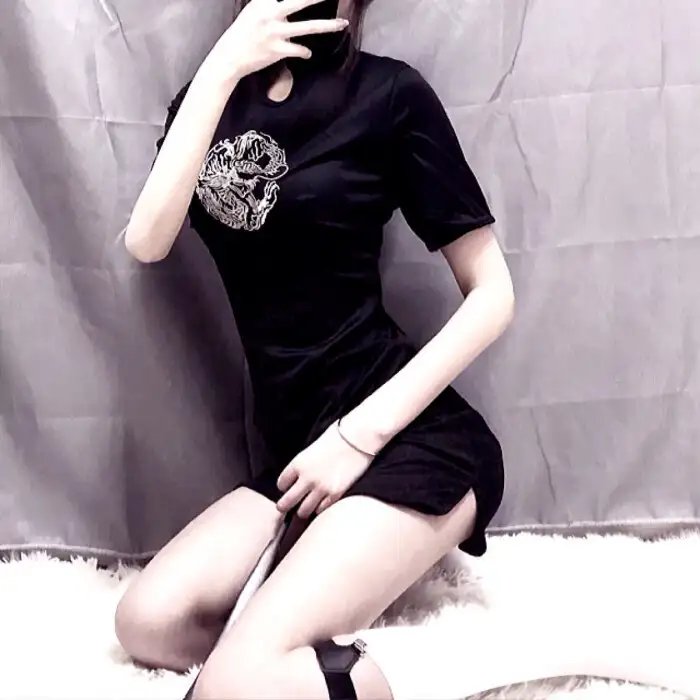 乌龙服务员